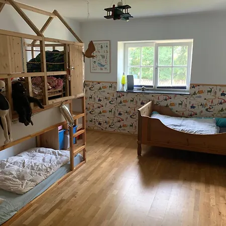 Сasa de vacaciones Spacious And Kids-friendly Modernized Farmhouse Near City Of Colonia